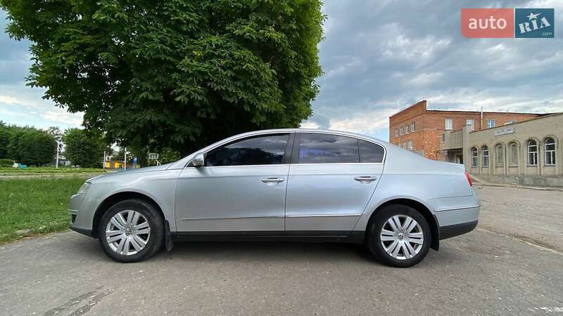 Седан Volkswagen Passat 2006 в Путивле