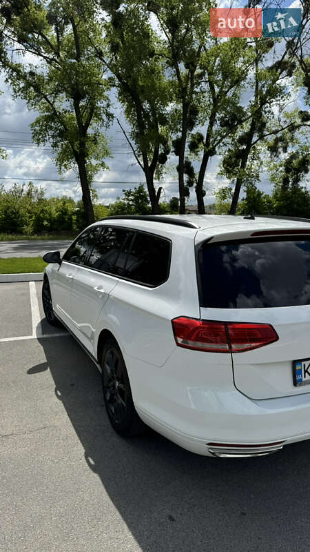 Универсал Volkswagen Passat 2016 в Киеве