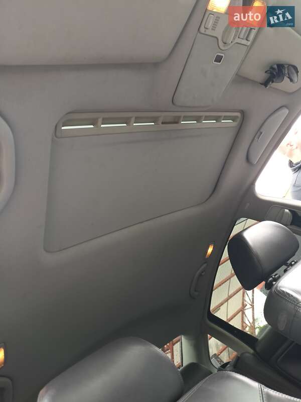 Седан Volkswagen Passat 2004 в Харькове
