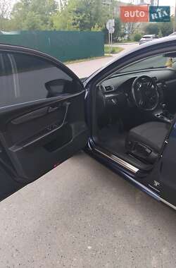 Універсал Volkswagen Passat 2013 в 