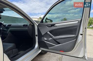 Седан Volkswagen Passat 2013 в 