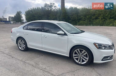 Седан Volkswagen Passat 2018 в 