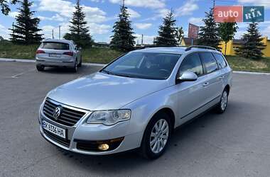 Універсал Volkswagen Passat 2006 в Рівному