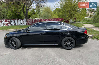 Седан Volkswagen Passat 2013 в 