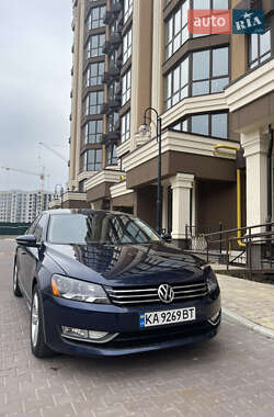Седан Volkswagen Passat 2012 в Софіївській Борщагівці