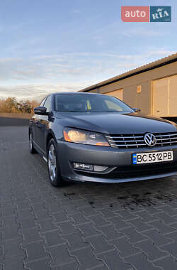Седан Volkswagen Passat 2013 в Шептицькому