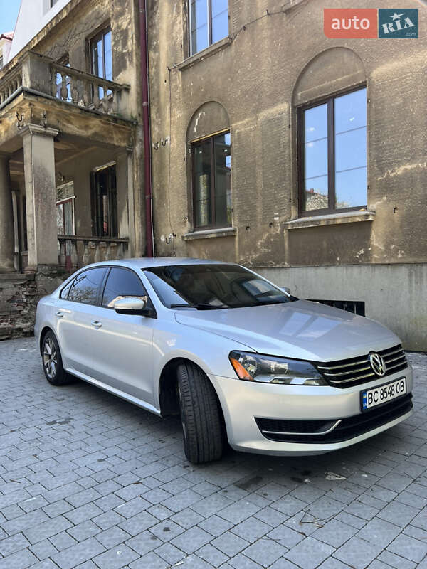 Седан Volkswagen Passat 2015 в Ходореві фото 21 Седан Volkswagen Passat 2015 в Ходореві