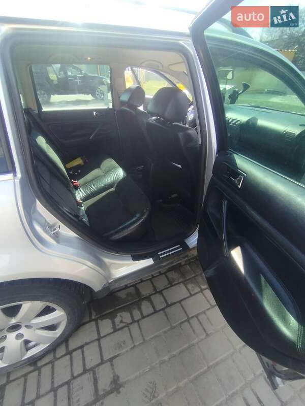 Volkswagen Passat 2003