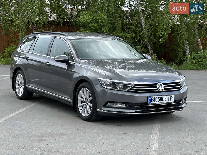 Универсал Volkswagen Passat 2015 в 
