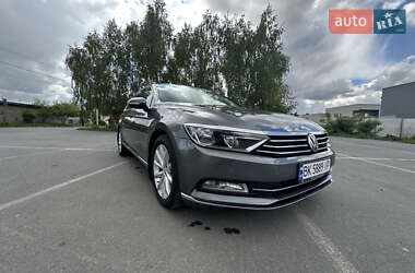 Универсал Volkswagen Passat 2015 в 