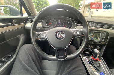 Универсал Volkswagen Passat 2015 в 