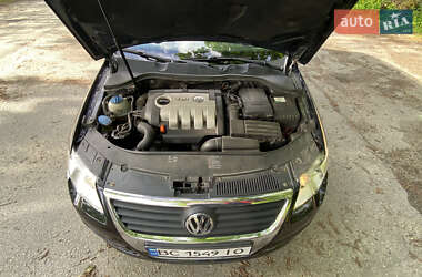 Универсал Volkswagen Passat 2005 в 