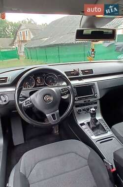Универсал Volkswagen Passat 2013 в 
