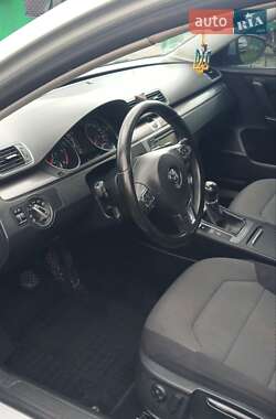 Универсал Volkswagen Passat 2013 в 