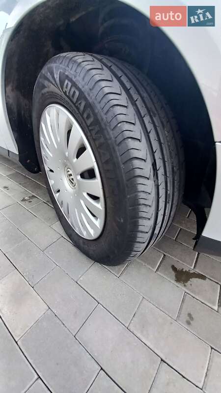 Універсал Volkswagen Passat 2007 в Рівному
