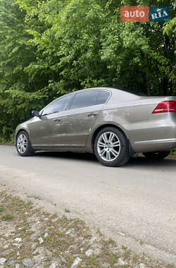Седан Volkswagen Passat 2010 в 