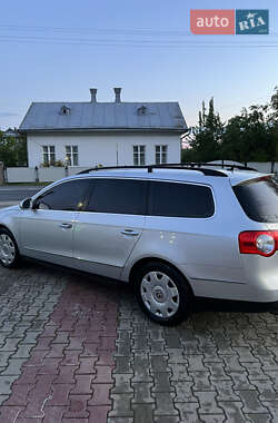 Универсал Volkswagen Passat 2005 в 