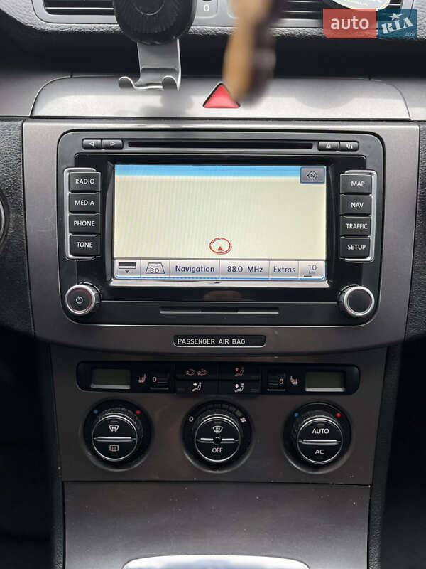 Универсал Volkswagen Passat 2008 в Луцке