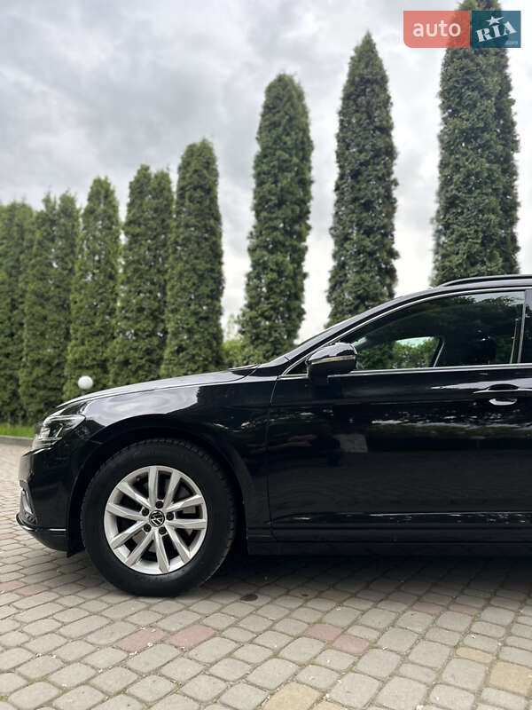Volkswagen Passat 2021