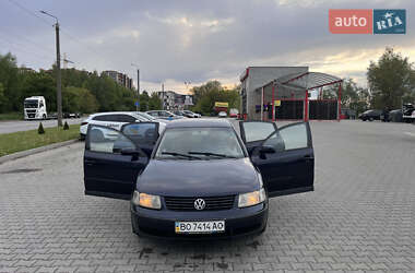 Седан Volkswagen Passat 1997 в 