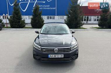 Седан Volkswagen Passat 2017 в 