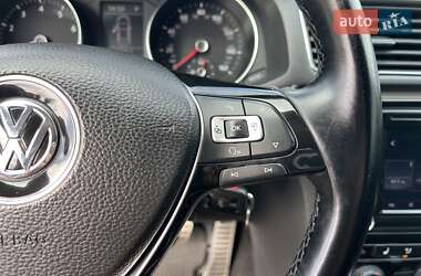 Седан Volkswagen Passat 2017 в 