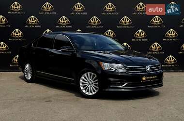 Седан Volkswagen Passat 2015 в Києві