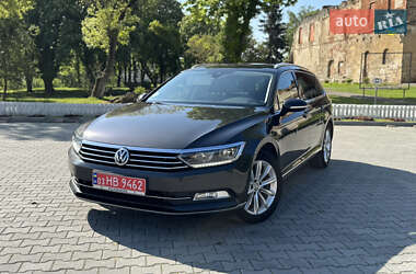 Універсал Volkswagen Passat 2018 в Бережанах