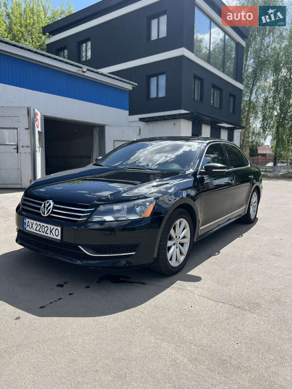 Седан Volkswagen Passat 2012 в 