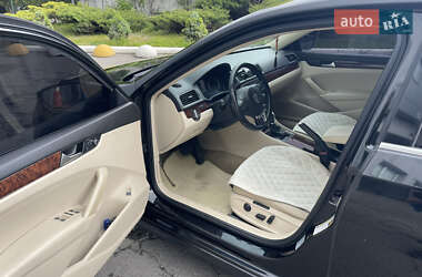 Седан Volkswagen Passat 2012 в 