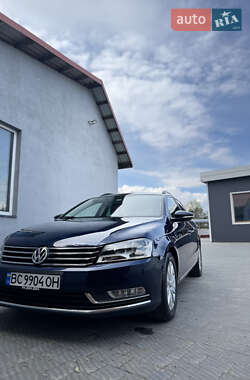 Універсал Volkswagen Passat 2011 в Львові