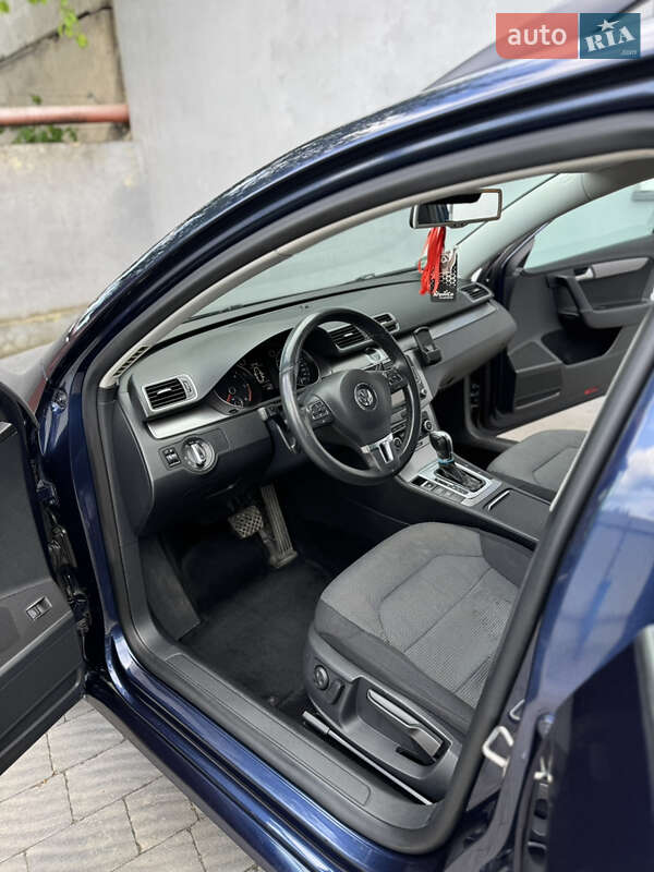 Универсал Volkswagen Passat 2011 в Львове фото 24 Универсал Volkswagen Passat 2011 в Львове