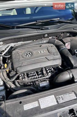 Седан Volkswagen Passat 2016 в 