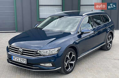 Універсал Volkswagen Passat 2021 в 