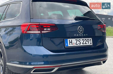 Універсал Volkswagen Passat 2021 в 