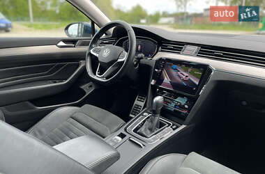 Універсал Volkswagen Passat 2021 в 