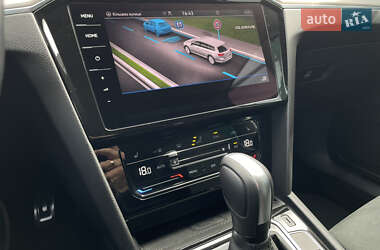 Універсал Volkswagen Passat 2021 в 