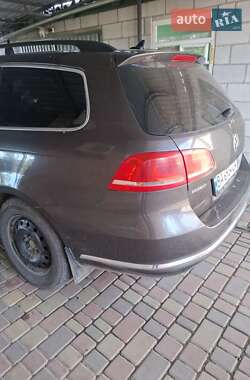 Універсал Volkswagen Passat 2012 в Кропивницькому