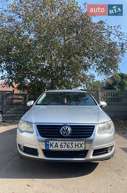 Универсал Volkswagen Passat 2007 в Вышгороде