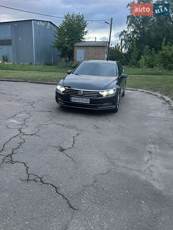 Универсал Volkswagen Passat 2018 в Бердичеве