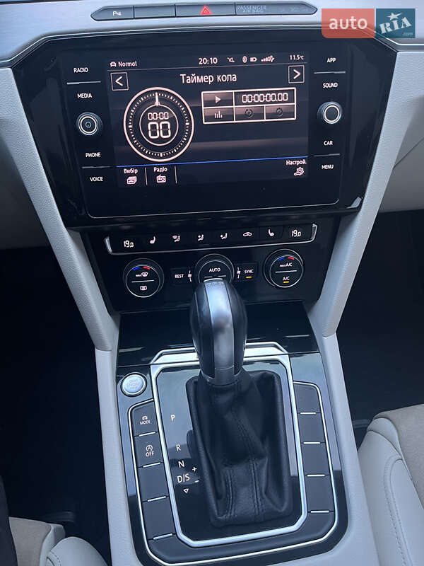 Универсал Volkswagen Passat 2018 в Бердичеве