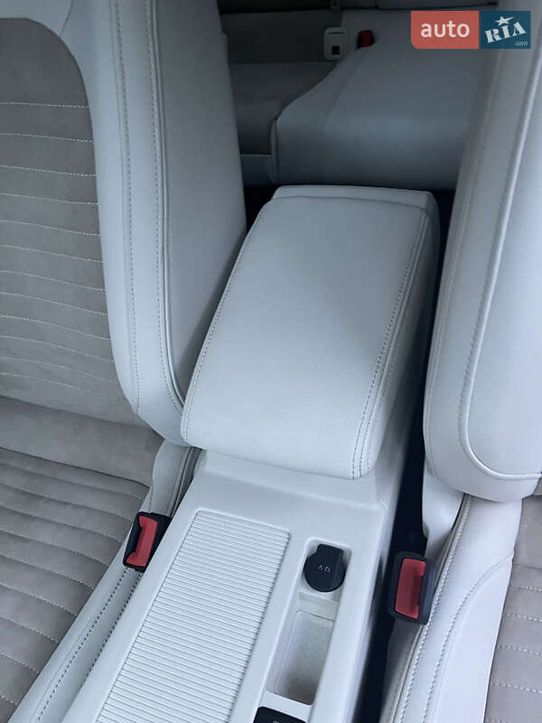 Универсал Volkswagen Passat 2018 в Бердичеве