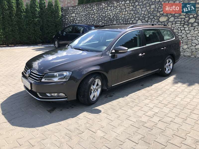 Универсал Volkswagen Passat 2011 в Подволочиске