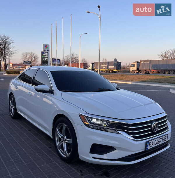 Седан Volkswagen Passat 2020 в 