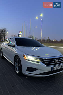 Седан Volkswagen Passat 2020 в 