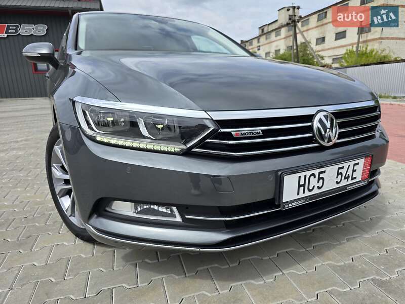 Седан Volkswagen Passat 2016 в Ковелі