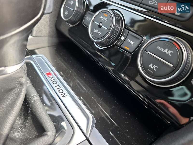 Седан Volkswagen Passat 2016 в Ковелі