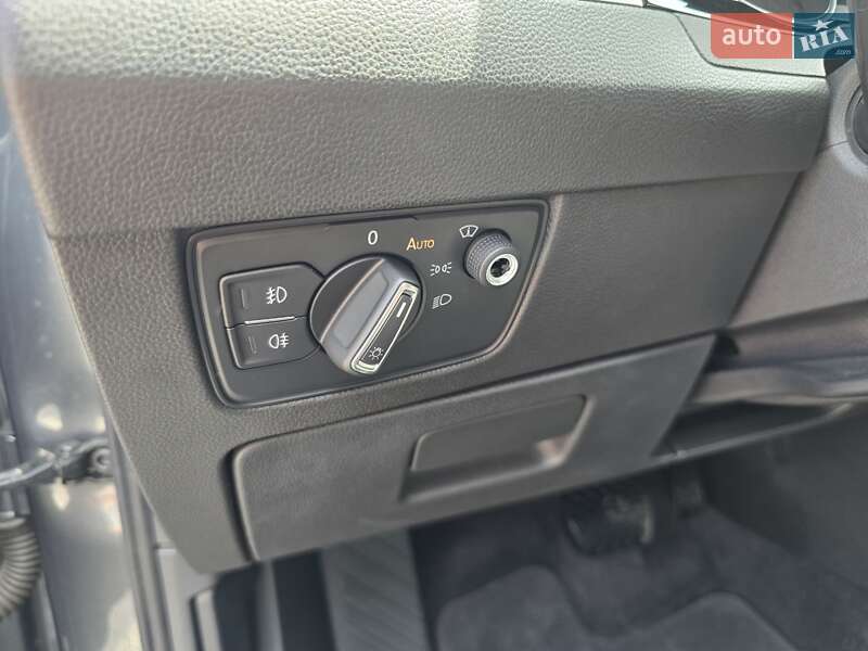 Седан Volkswagen Passat 2016 в Ковелі