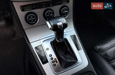 Универсал Volkswagen Passat 2008 в 
