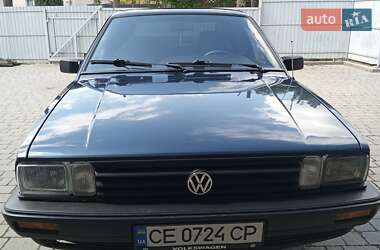 Хетчбек Volkswagen Passat 1987 в Чернівцях